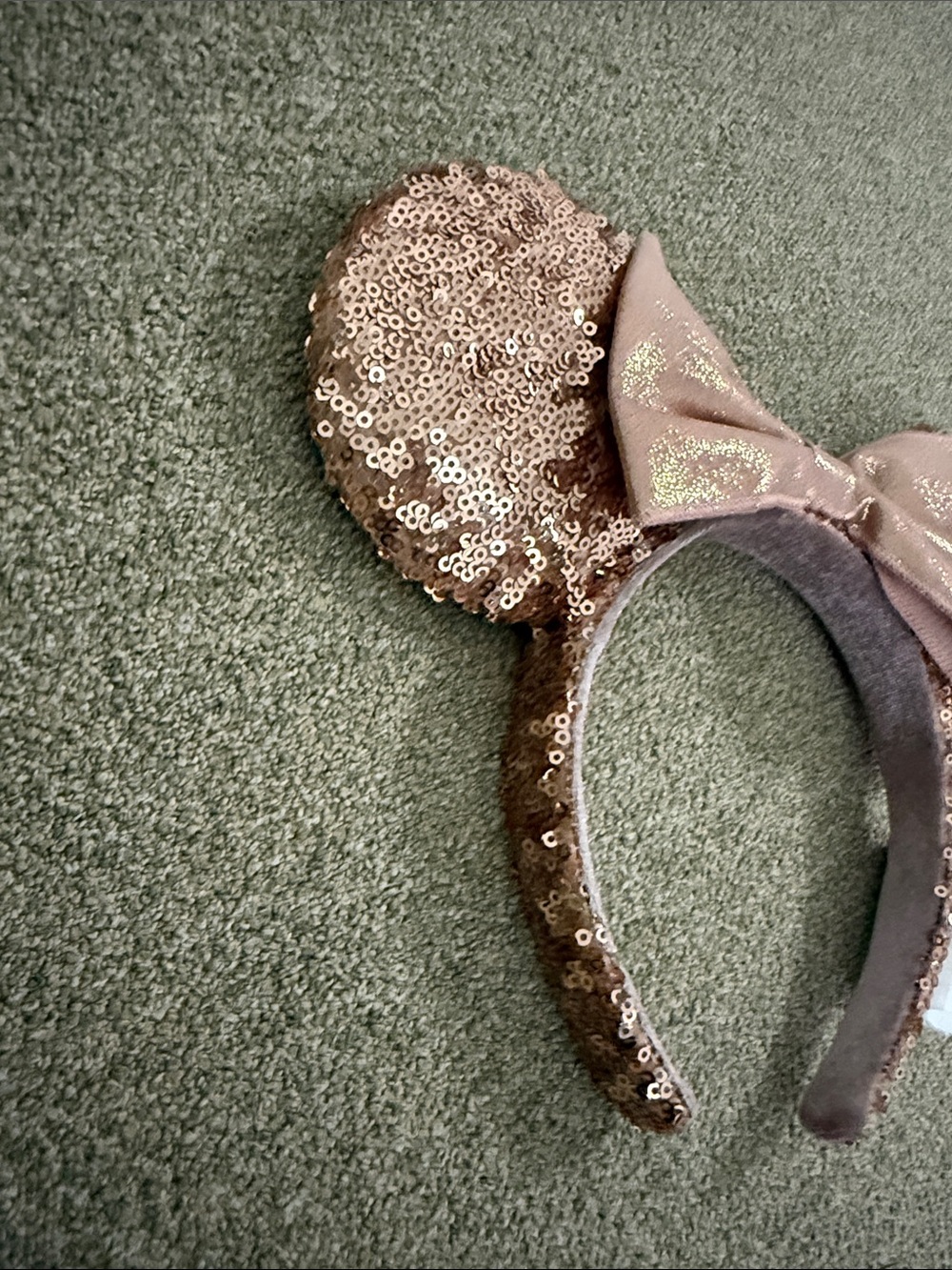 Disney Rose Gold Sequin Minnie Headband with Metallic Bow - Picture 7 of 15
